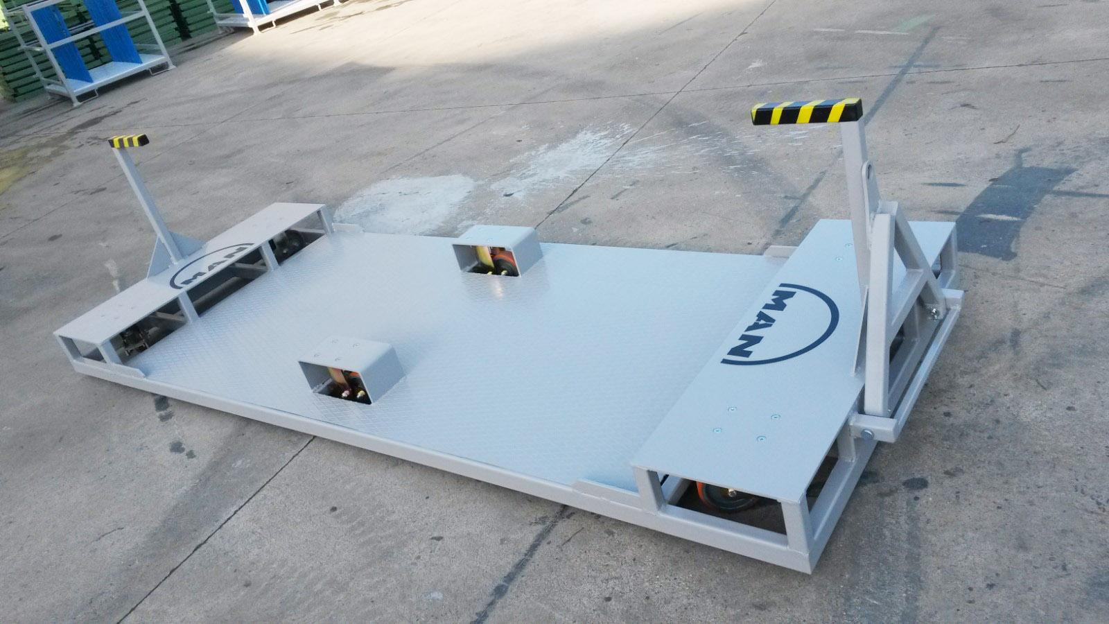 Kontuk Set Taşıma Arabası - MAN